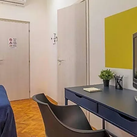 Lovely Guest-room With Private Bathroom Trieste