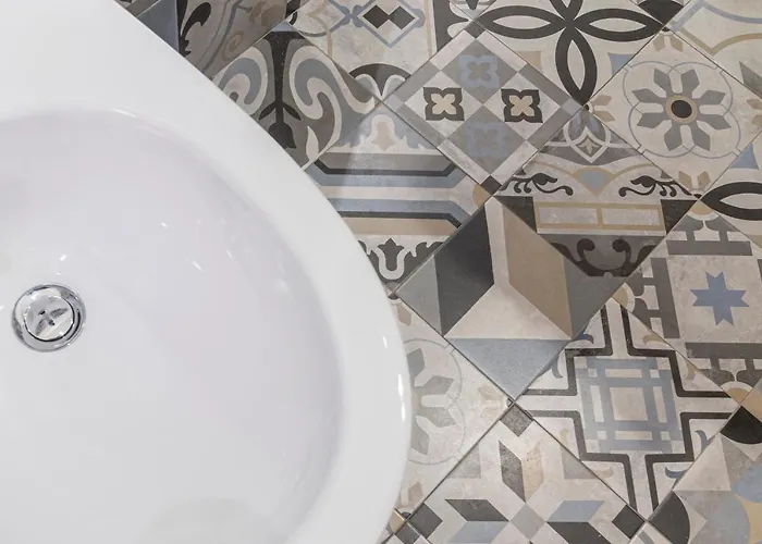 Lovely Guest-room With Private Bathroom